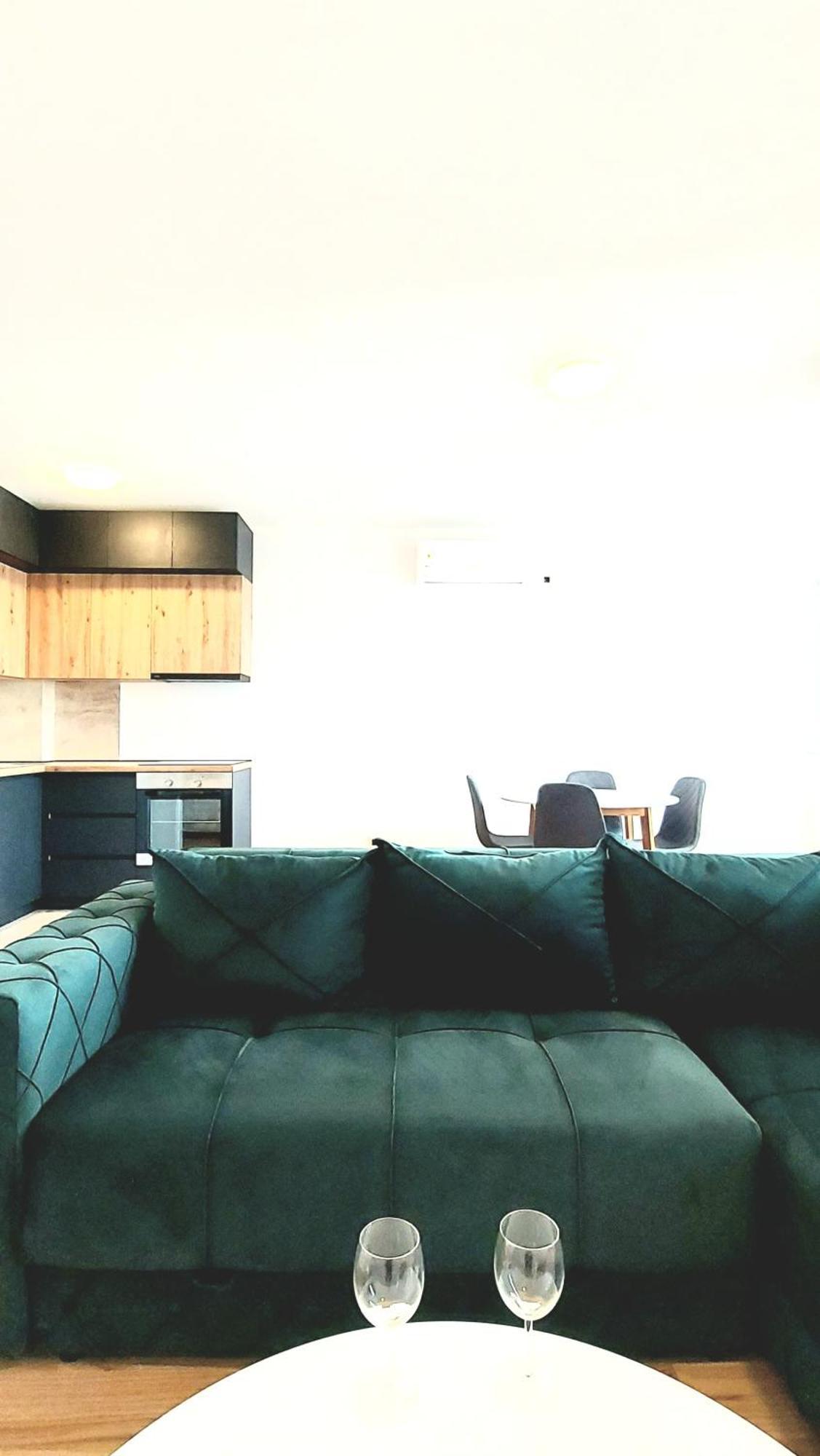 Magenta Zvezdara Apartment เบลเกรด ภายนอก รูปภาพ