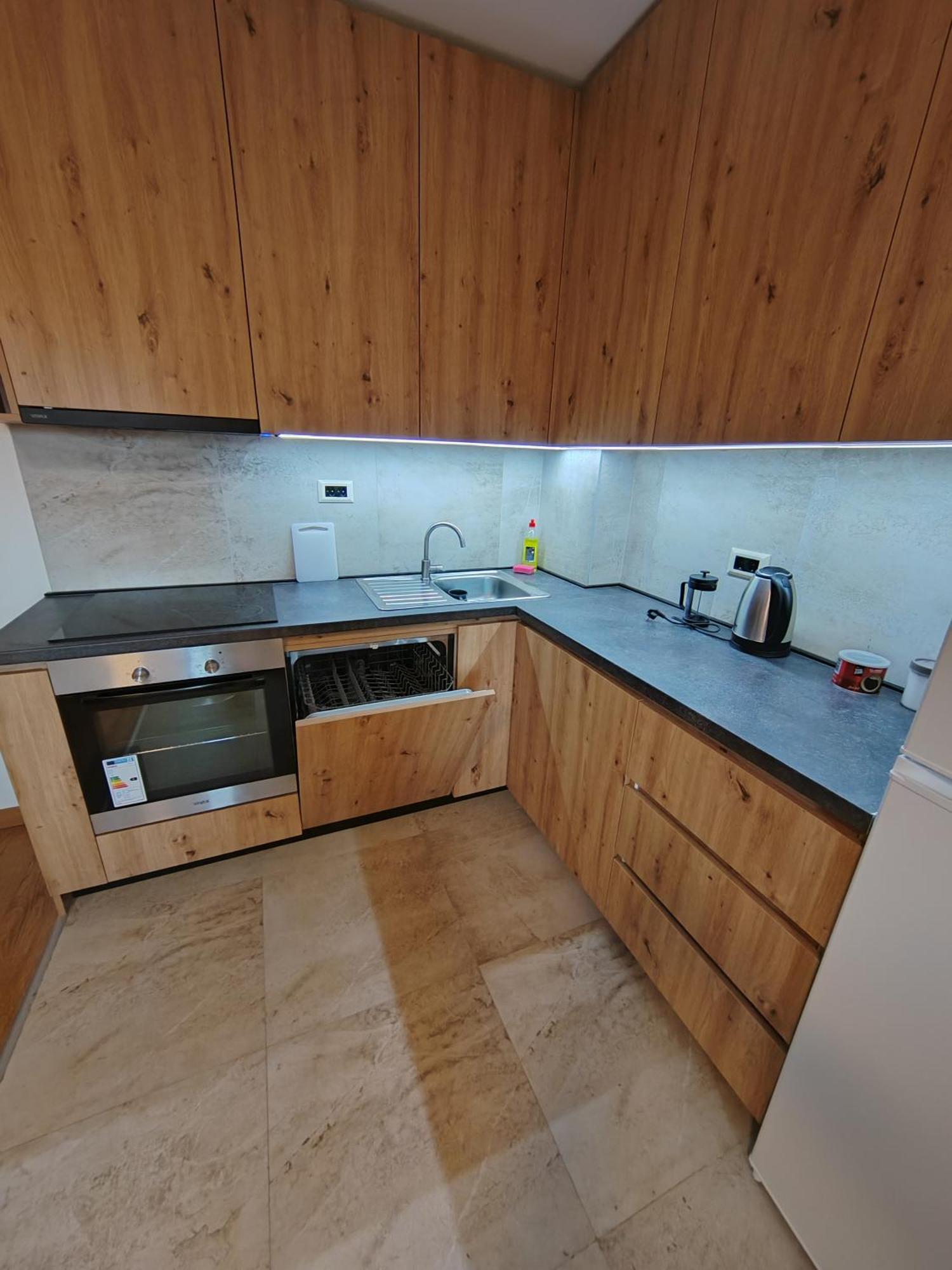 Magenta Zvezdara Apartment เบลเกรด ภายนอก รูปภาพ